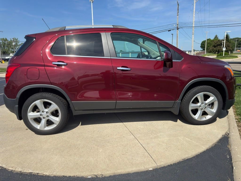 Used 2016 Chevrolet Trax LTZ AWD/4WD image 8