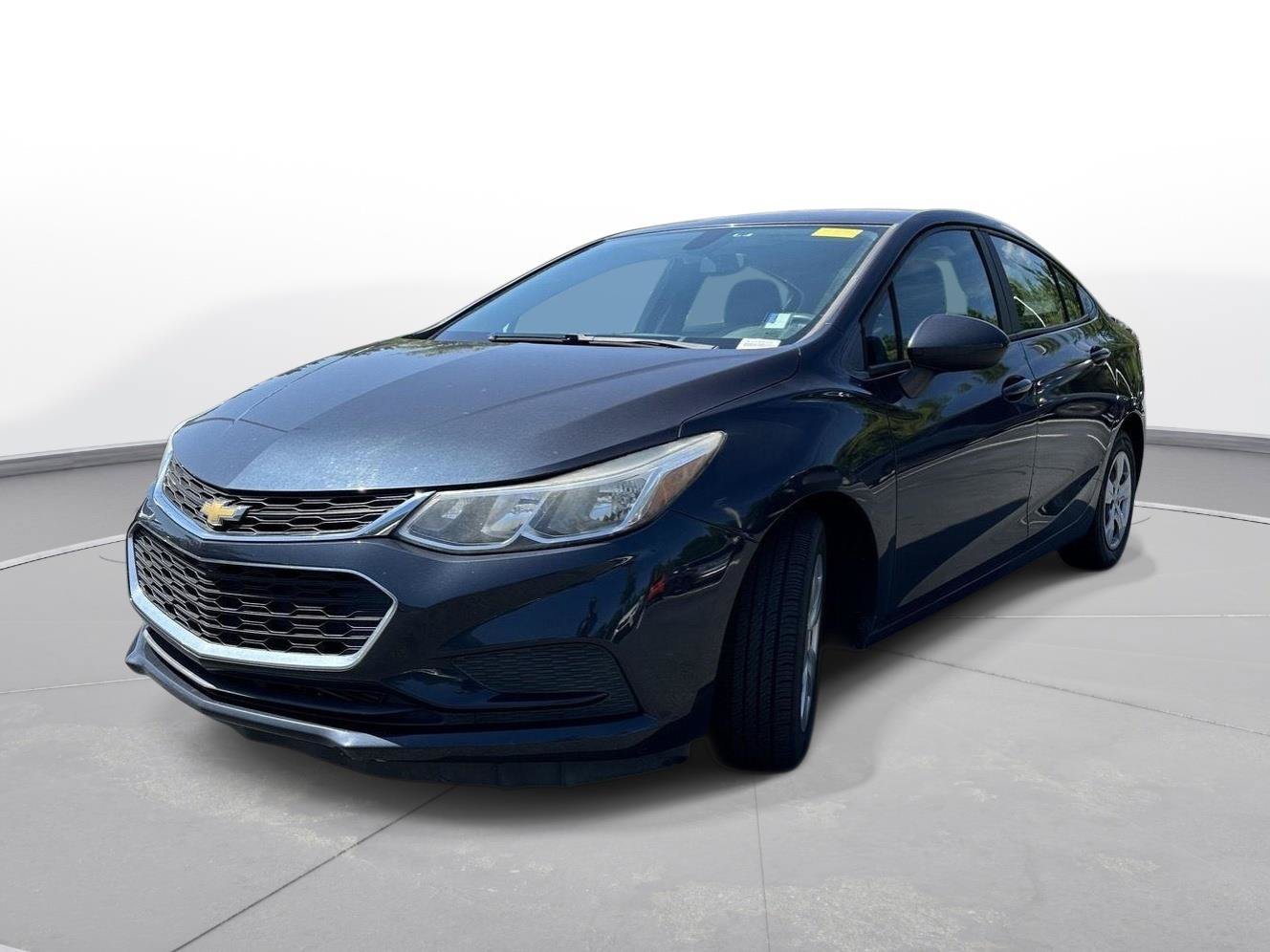 Used 2016 Chevrolet Cruze LS FWD image 2