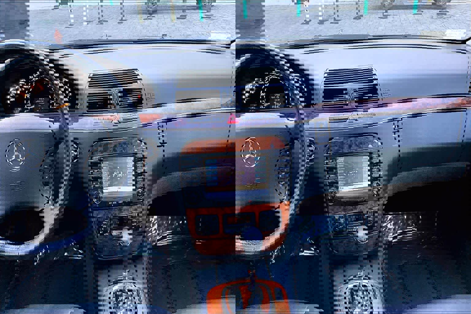 Used 2006 Mercedes-Benz S 500 image 6