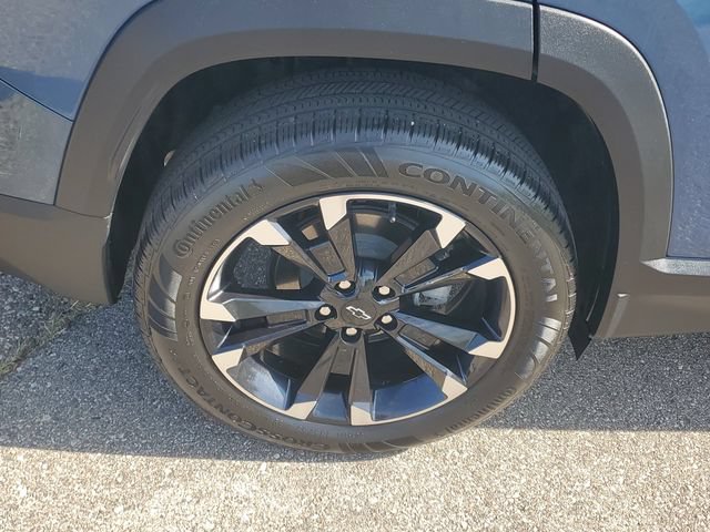 Certified 2025 Chevrolet Equinox RS w/ Safety and Technology Package AWD/4WD image 5
