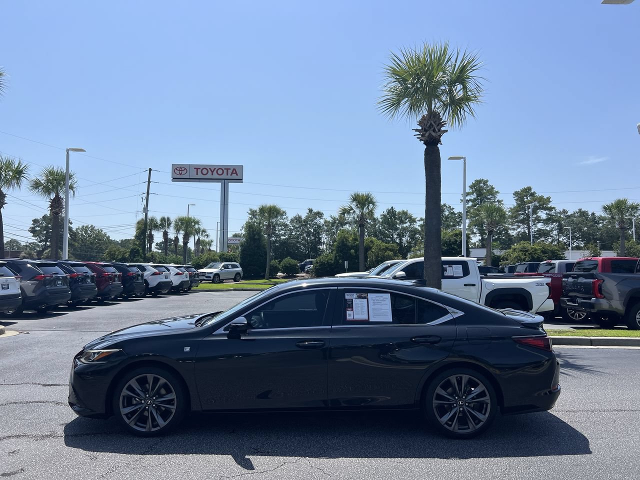 Used 2019 Lexus ES 350 F Sport w/ Accessory Package 2 FWD image 7