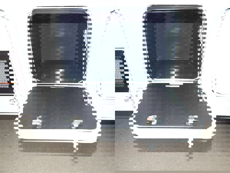 Used 2020 Chevrolet Express 4500 w/ RV Package image 21