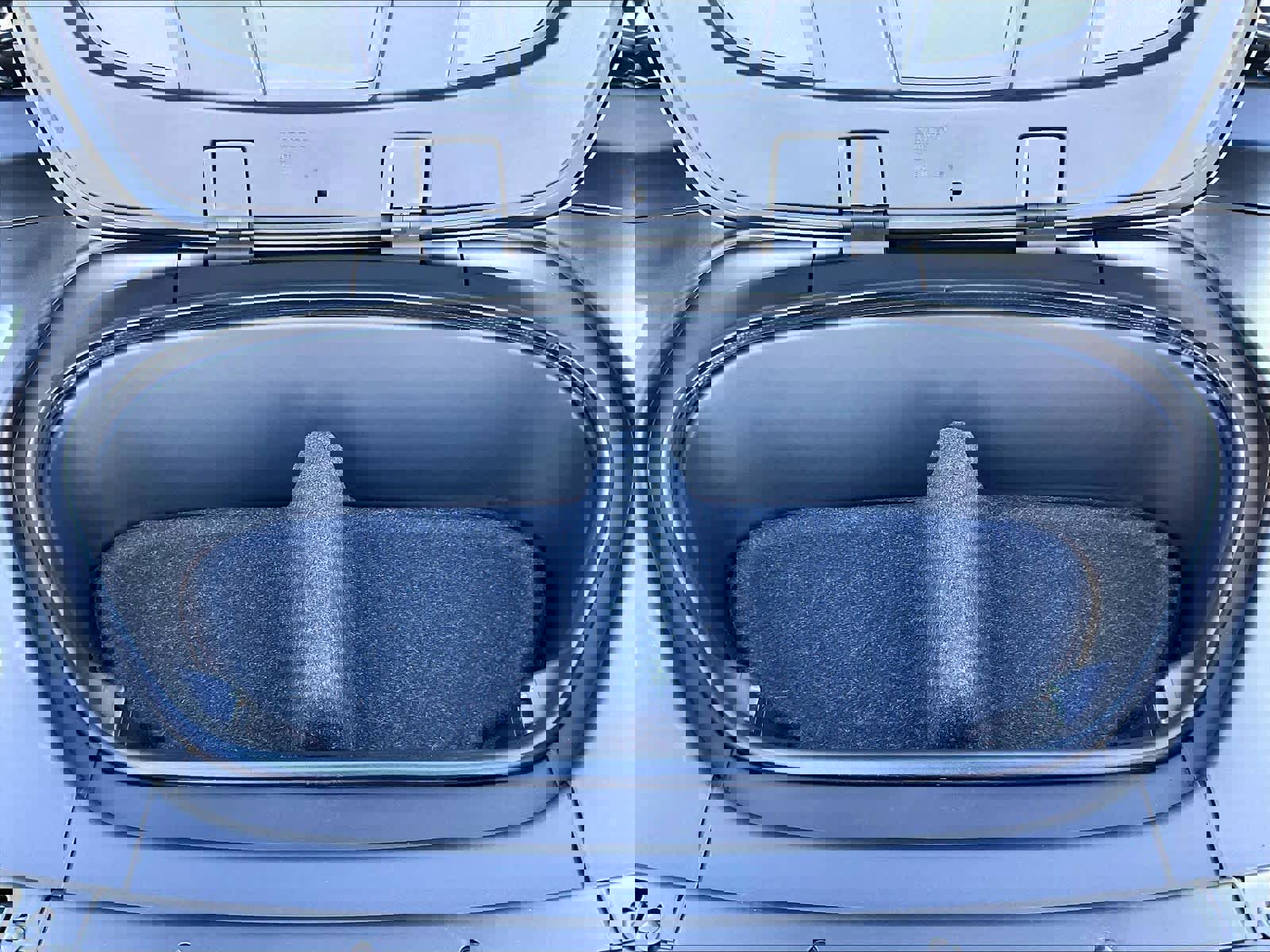 Used 2023 Volvo XC40 Recharge Ultimate image 34