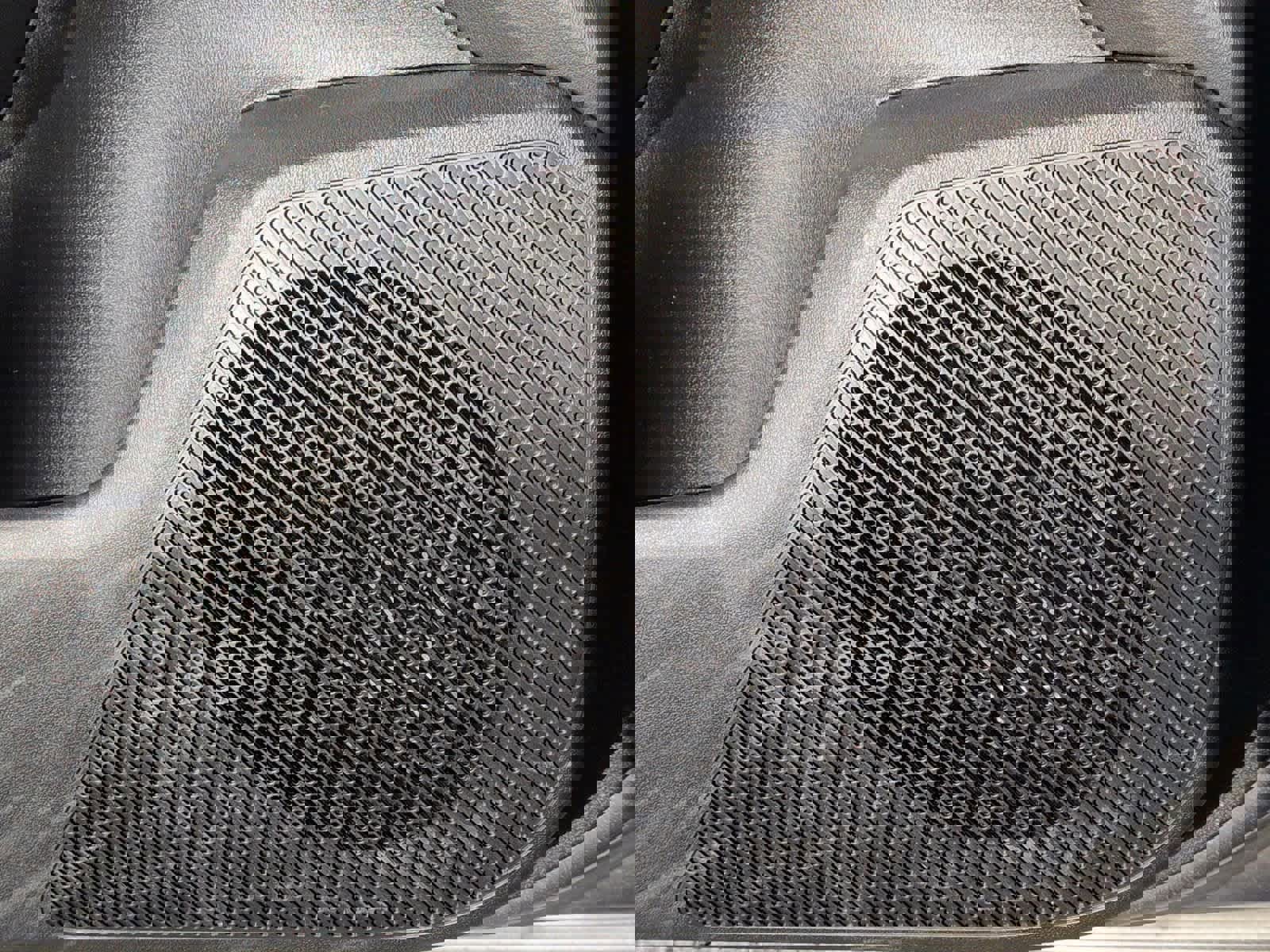 Used 2025 Kia K4 EX image 30