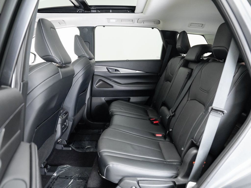 Used 2023 INFINITI QX60 Luxe w/ Cargo Package image 23