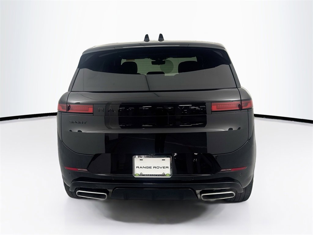 New 2025 Land Rover Range Rover Sport Dynamic SE image 6