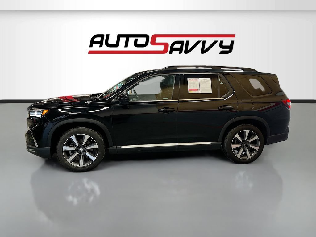 Used 2025 Honda Pilot Elite image 4