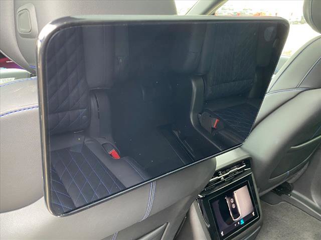 New 2025 Cadillac Escalade IQ Luxury 1 w/ Smart Trailering package image 5