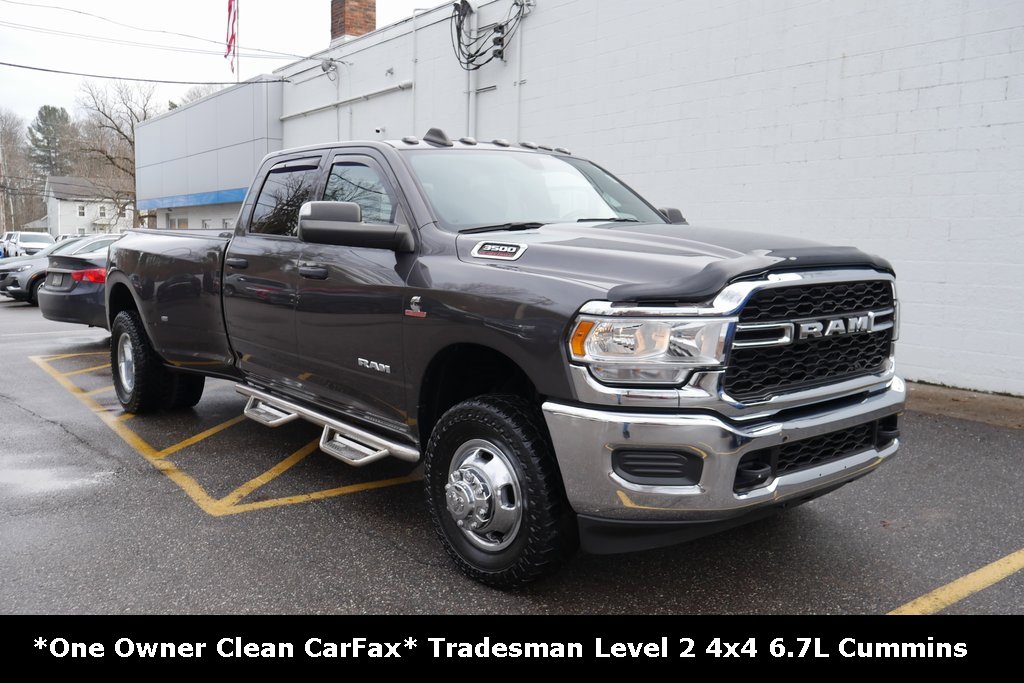 Used 2022 RAM 3500 Tradesman image 2
