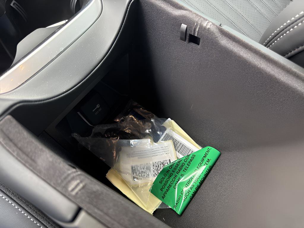 New 2025 Maserati Grecale Modena image 28