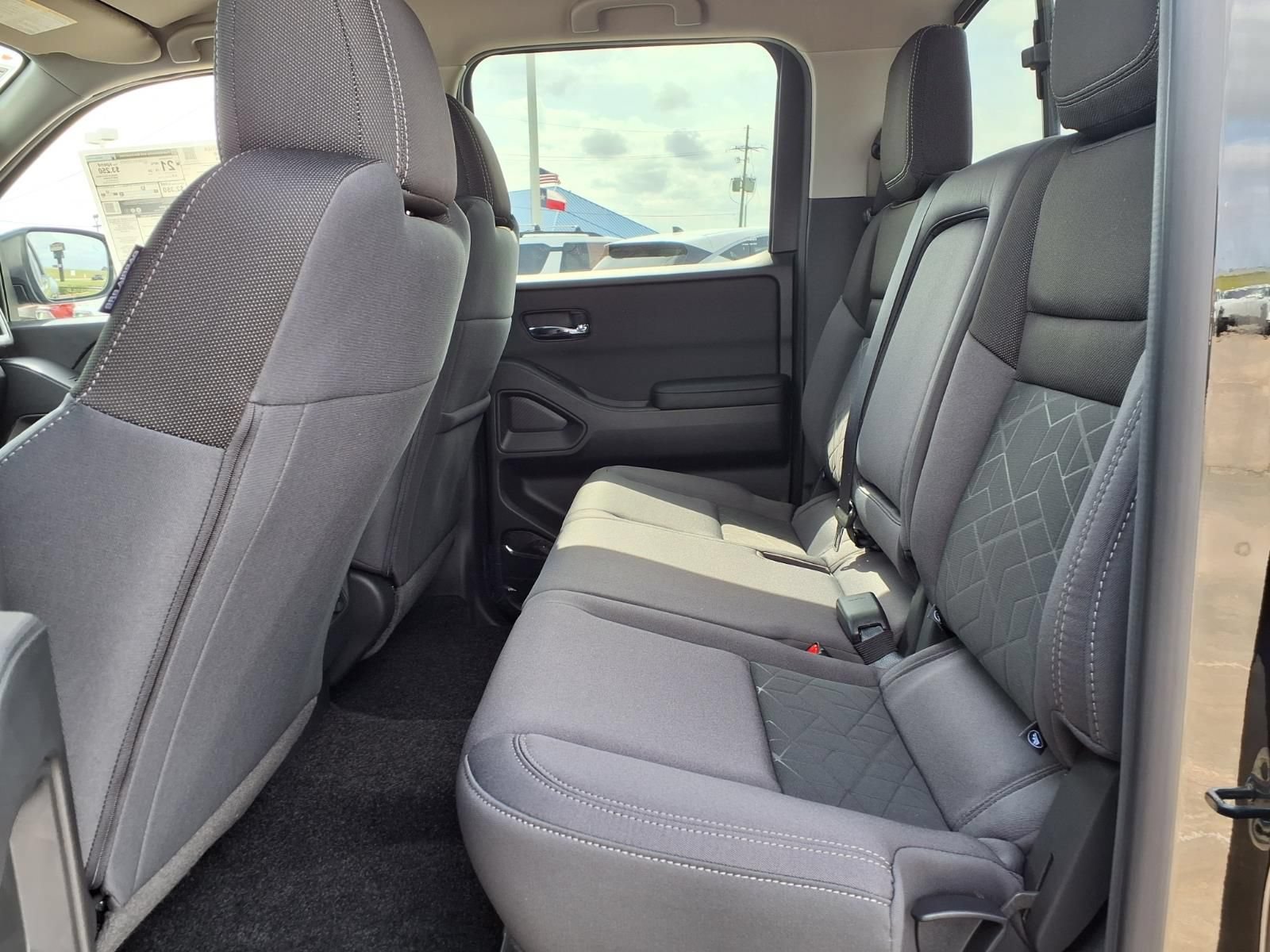 New 2026 Nissan Frontier SV w/ SV Convenience Package RWD image 12