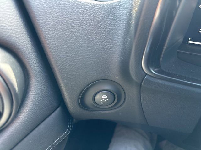 Used 2023 Nissan Z Performance w/ Floor Mat Package (L93) image 28