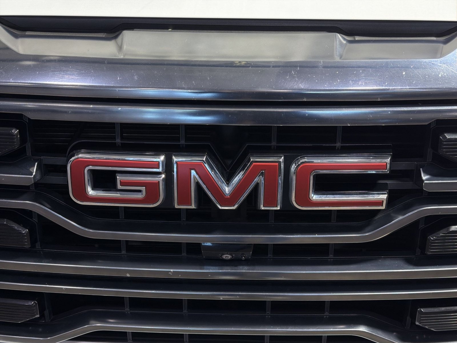 Used 2023 GMC Sierra 1500 AT4 w/ AT4 Premium Package AWD/4WD image 12