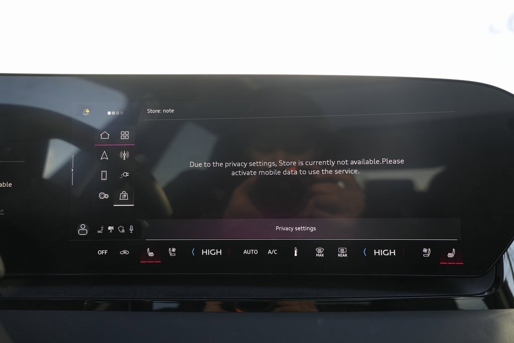 Used 2025 Audi Q6 e-tron Premium Plus w/ Premium Plus image 64