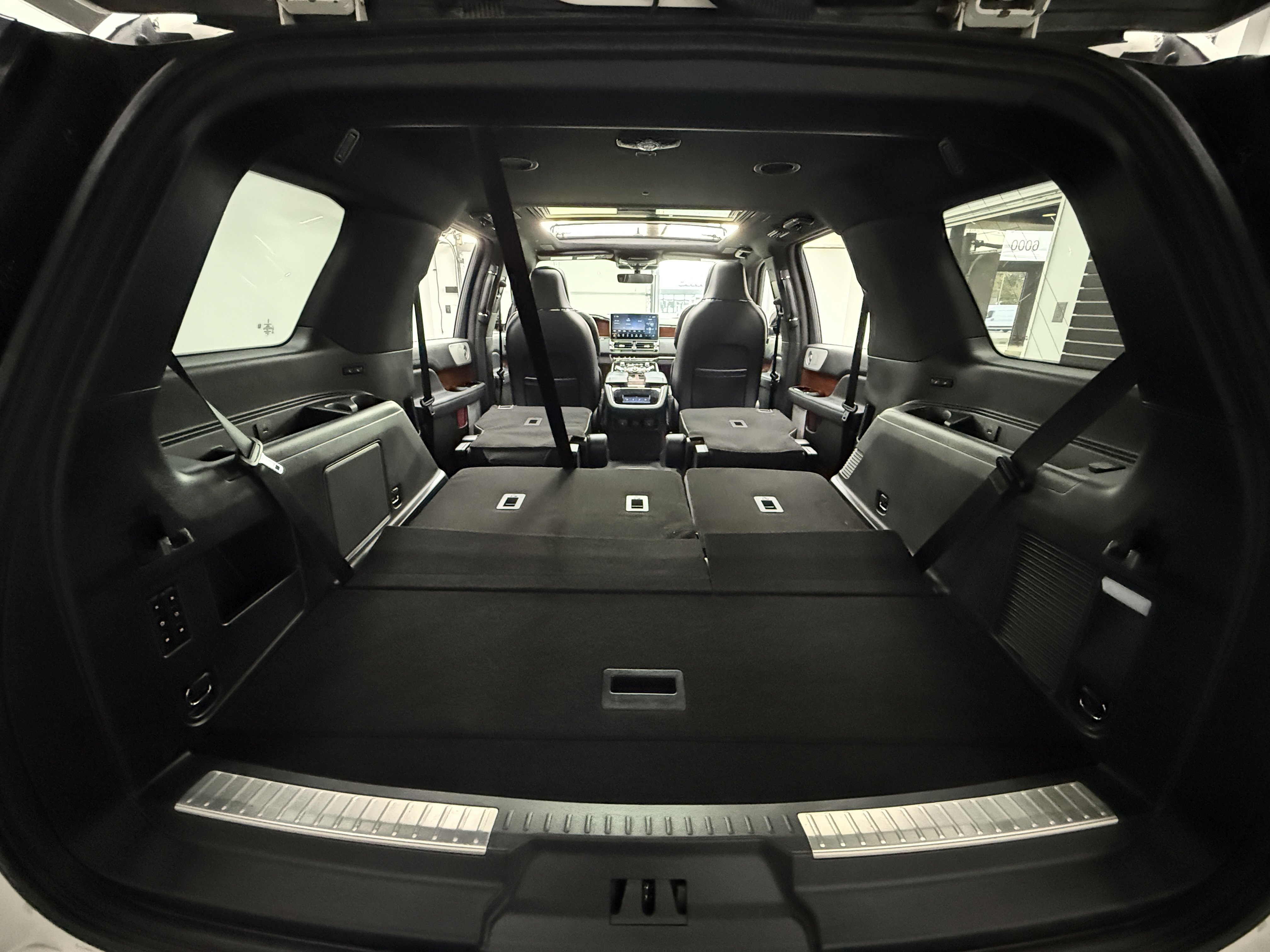 Used 2022 Lincoln Navigator Reserve w/ Equipment Group 201A image 33