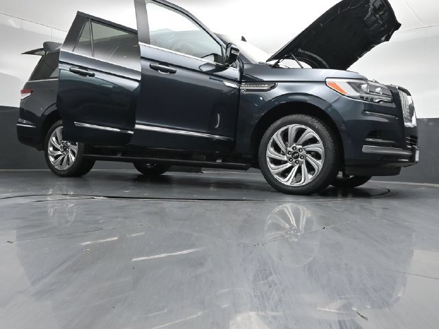 Certified 2024 Lincoln Navigator L Reserve AWD/4WD image 52