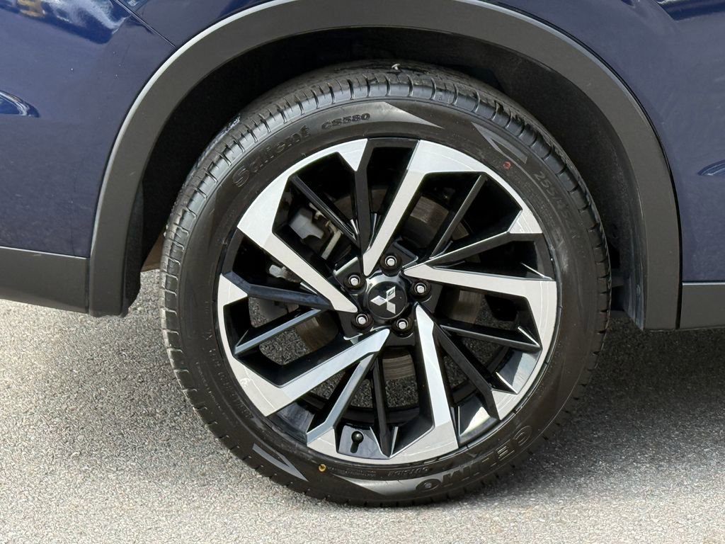 Used 2024 Mitsubishi Outlander SE image 7