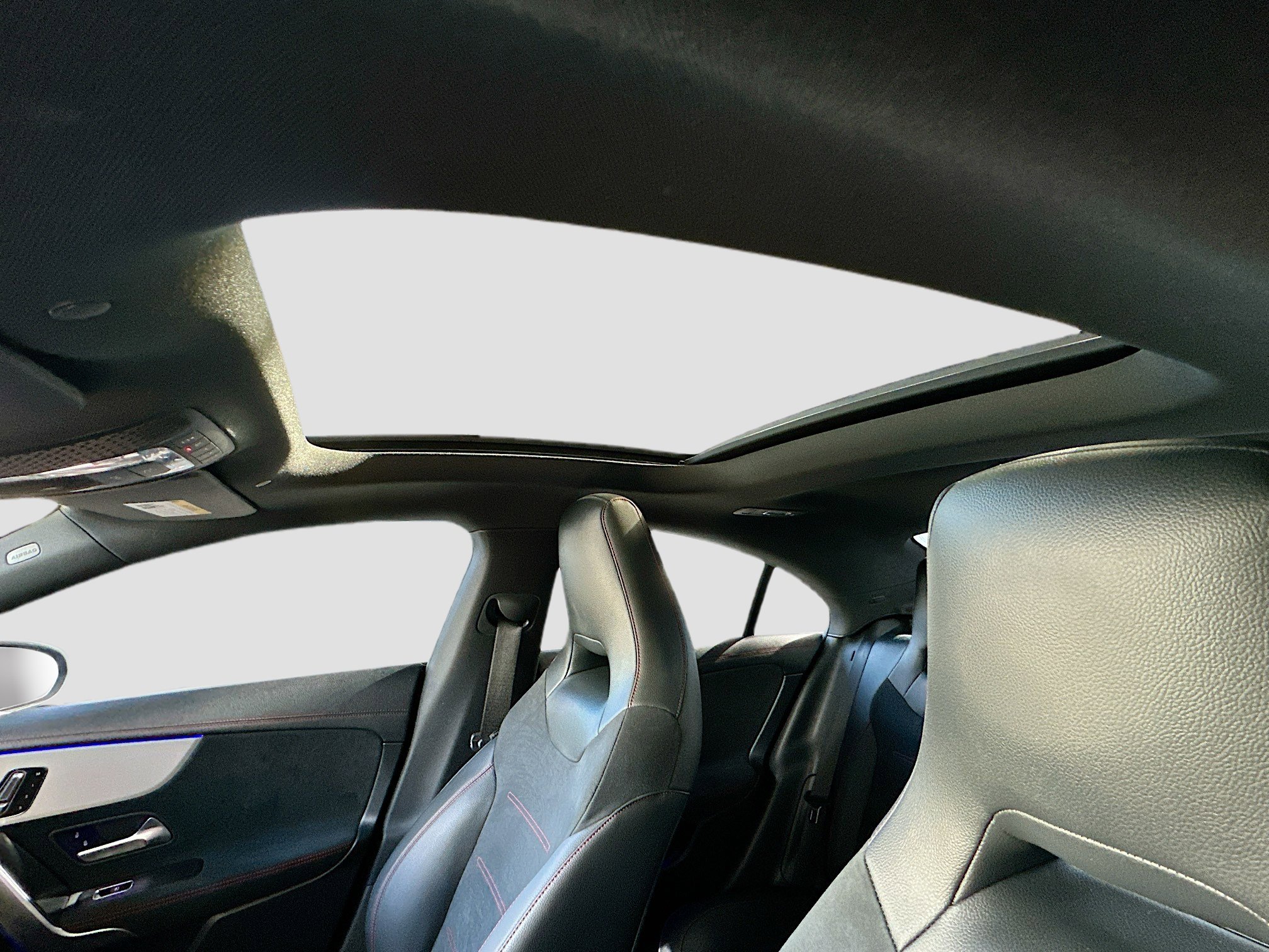 Used 2023 Mercedes-Benz CLA 250 image 22