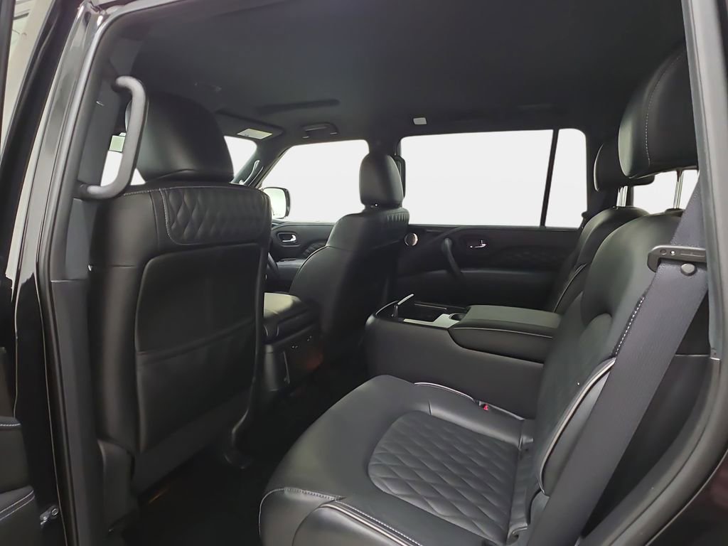 Certified 2024 INFINITI QX80 Sensory AWD/4WD image 10