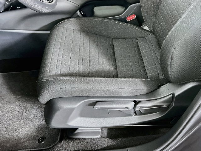 Certified 2027 Honda HR-V LX image 21