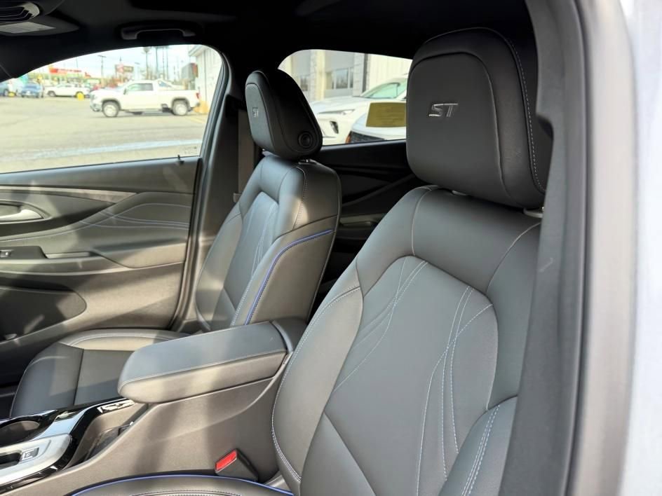 New 2026 Buick Envista Sport Touring w/ Convenience I Package image 10
