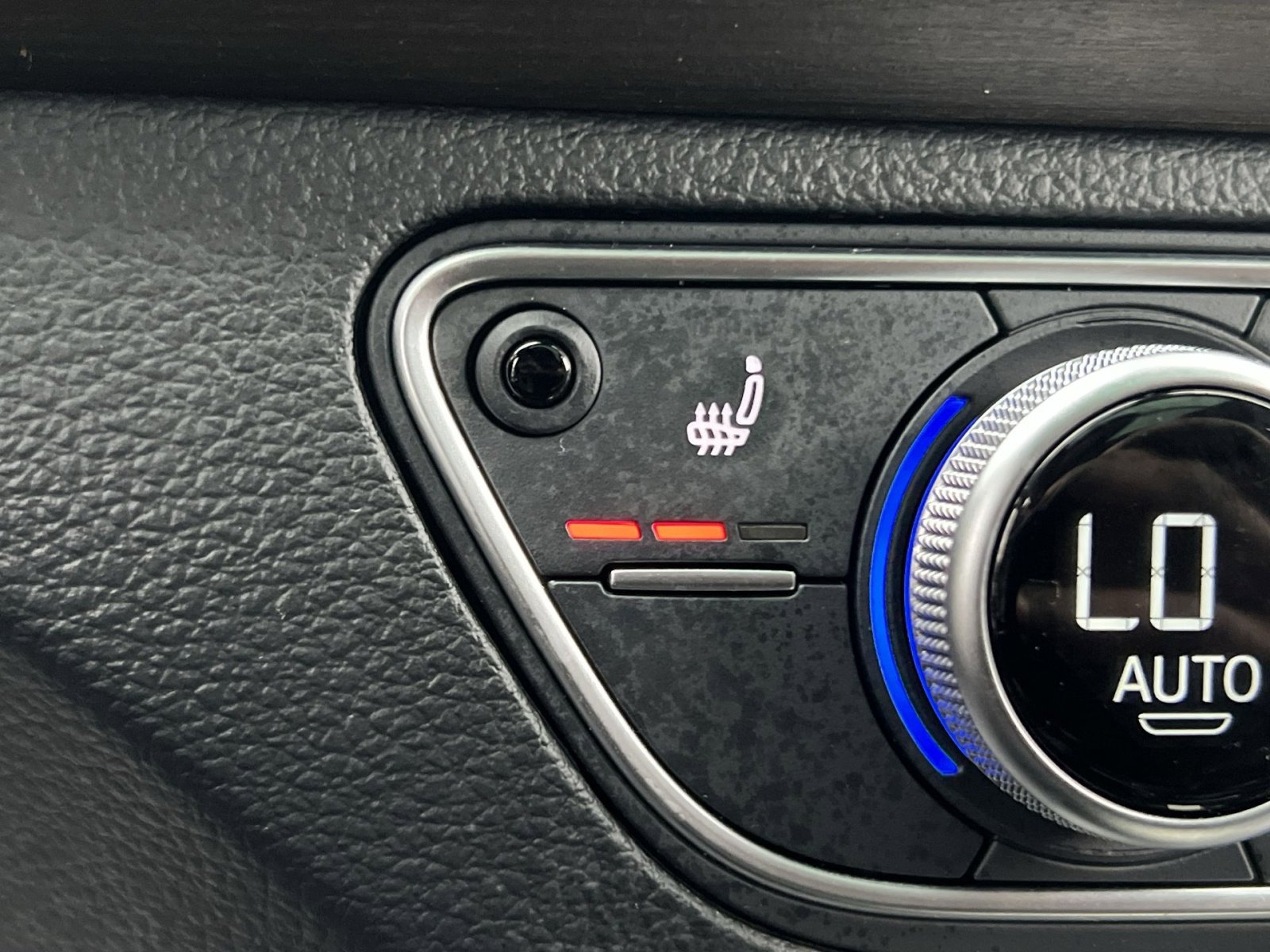 Used 2023 Audi Q5 2.0T Premium w/ Convenience Package AWD/4WD image 34