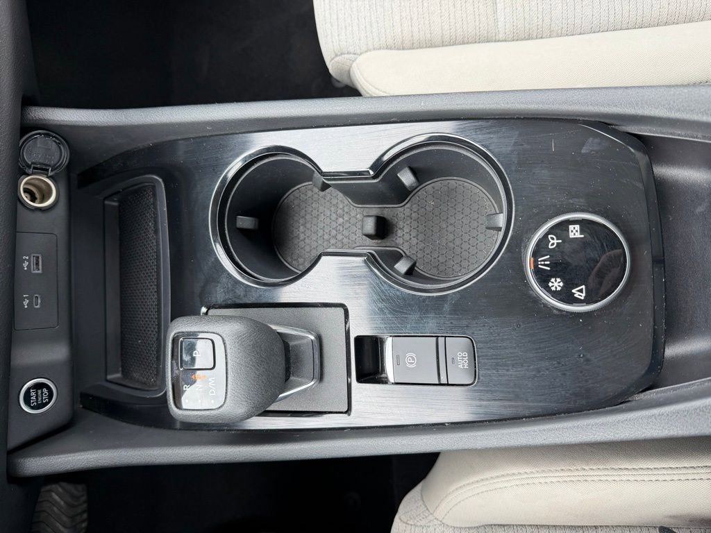 Certified 2022 Nissan Rogue SV image 22