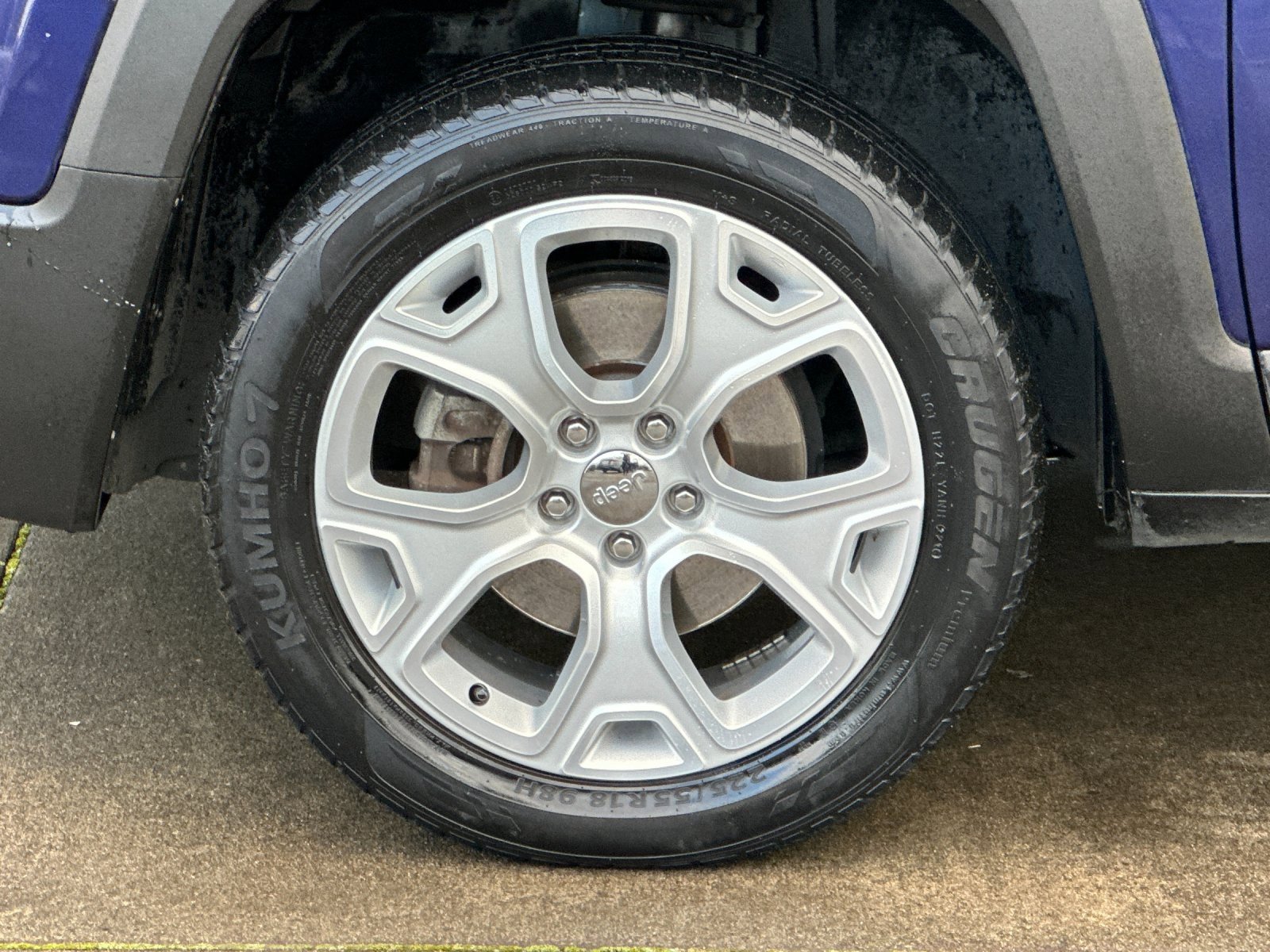 Used 2017 Jeep Renegade Limited image 23