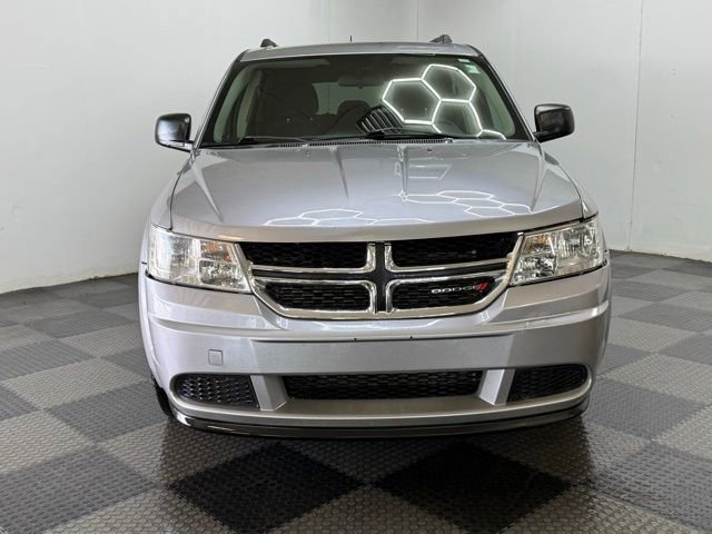 Used 2017 Dodge Journey SE image 4