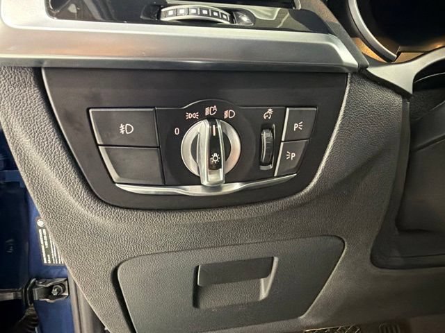 Used 2019 BMW X3 xDrive30i w/ Premium Package AWD/4WD image 12