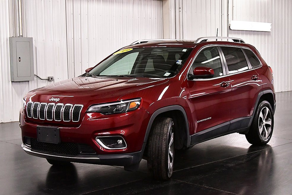 Used 2019 Jeep Cherokee Limited image 3