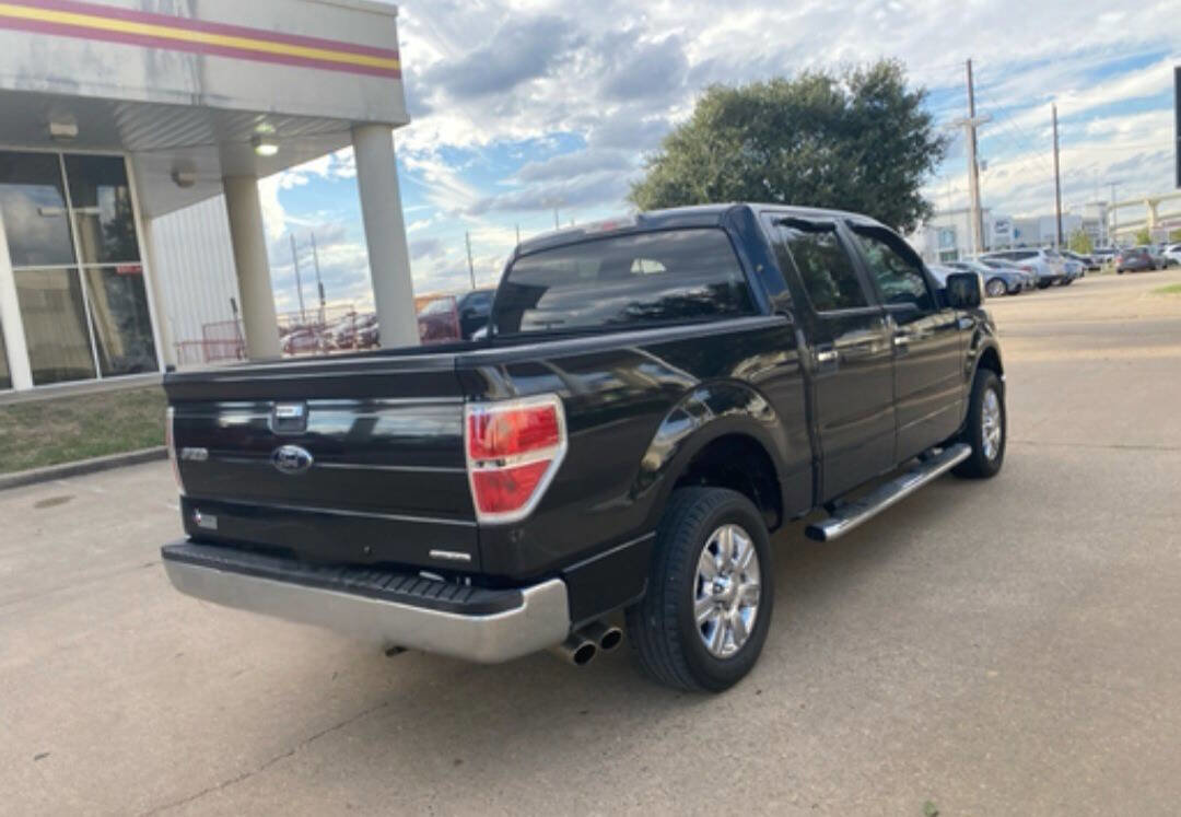 Used 2012 Ford F150 XLT w/ XLT Chrome Pkg image 4