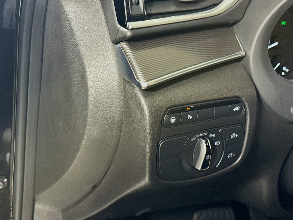 Certified 2023 INFINITI QX50 Pure FWD image 12
