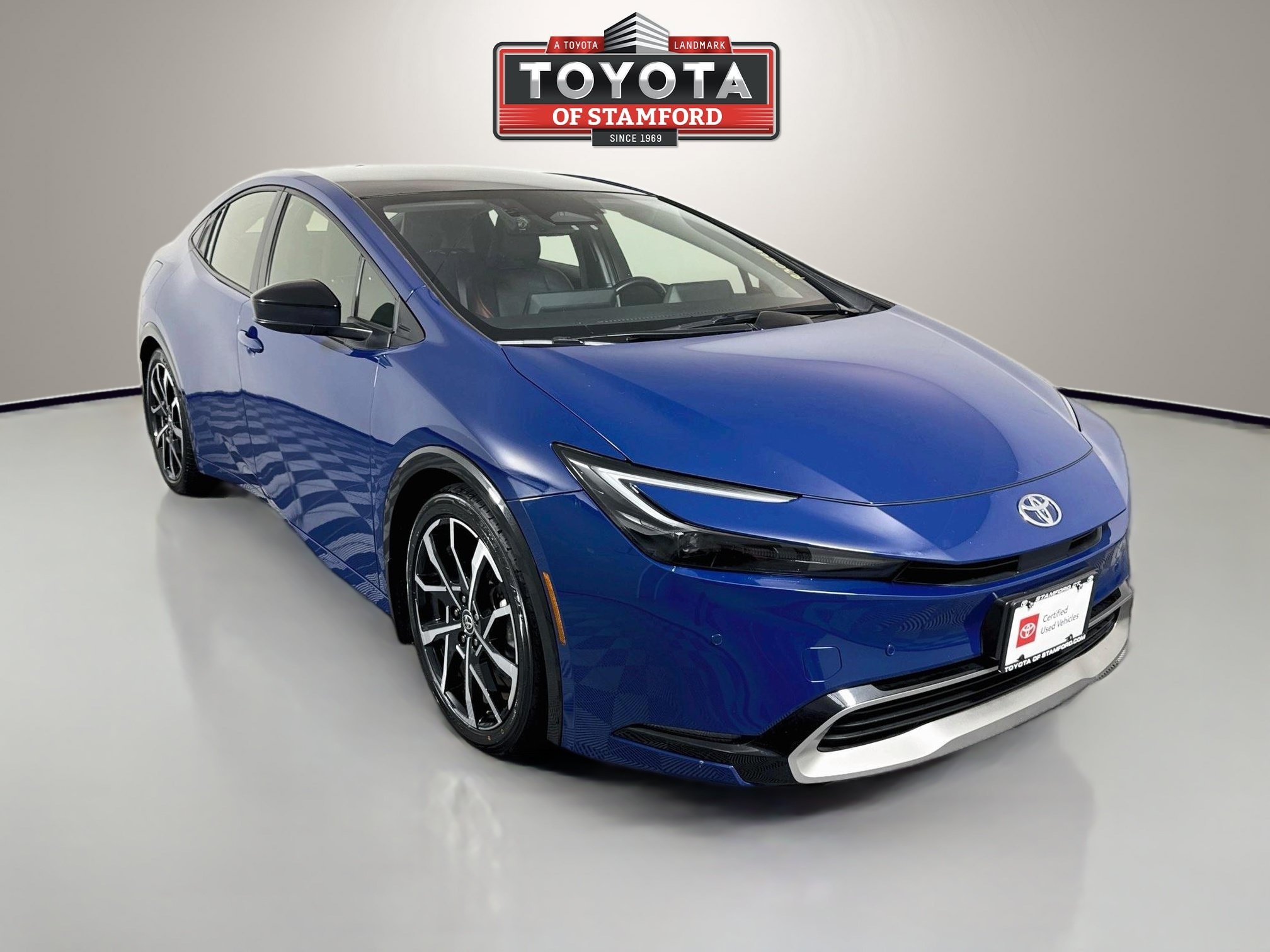 Certified 2024 Toyota Prius Prime FWD image 1