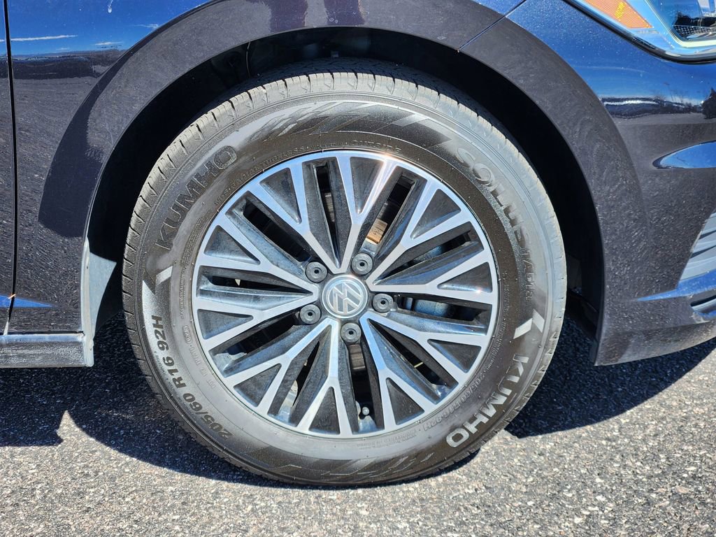 Used 2019 Volkswagen Jetta SEL image 29