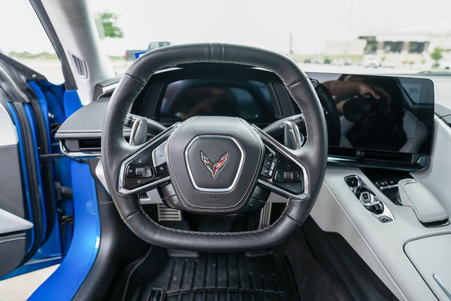 Used 2024 Chevrolet Corvette Stingray Premium Conv w/ Stealth Interior Trim Package RWD image 37