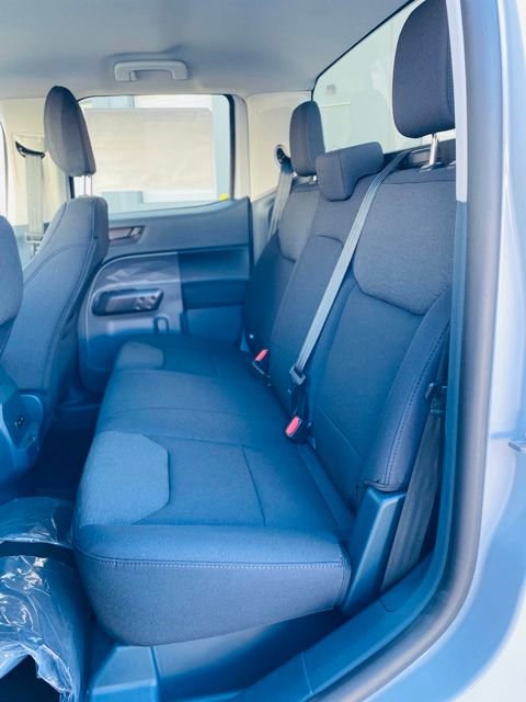 New 2025 Ford Maverick XL w/ Equipment Group 102A image 10