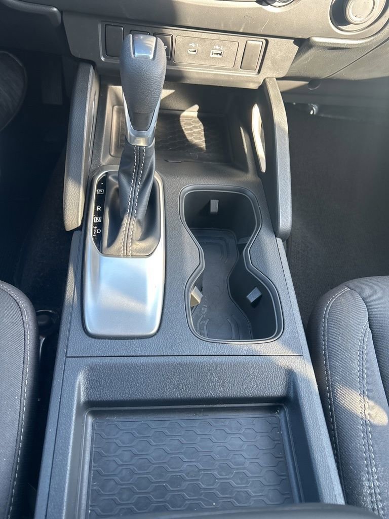 Certified 2025 Nissan Frontier SV image 16