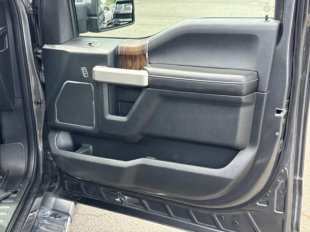 Used 2019 Ford F150 Lariat w/ Equipment Group 502A Luxury image 8