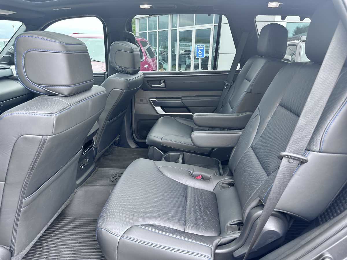 Used 2024 Toyota Sequoia Platinum image 16