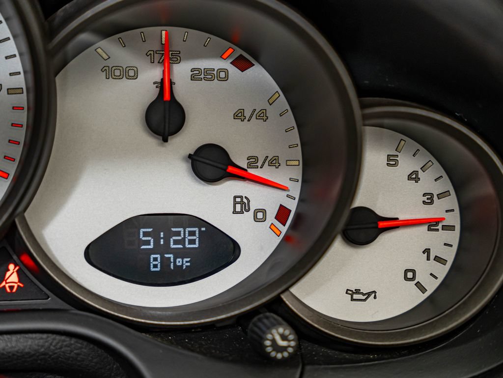 Used 2005 Porsche 911 Carrera S RWD image 29