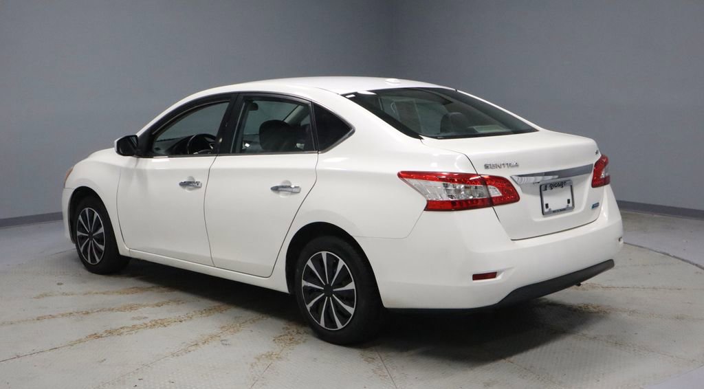 Used 2013 Nissan Sentra SV w/ Driver Pkg image 10
