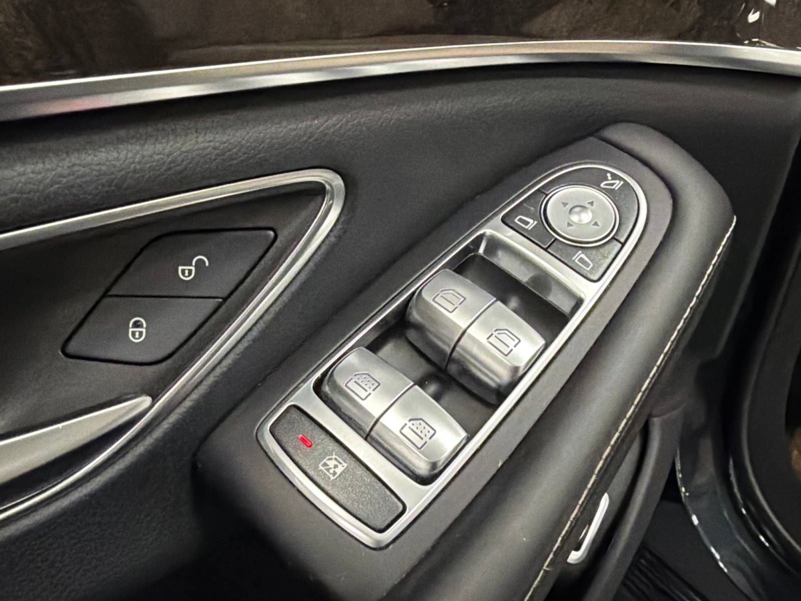 Certified 2016 Mercedes-Benz S 550 Sedan image 22