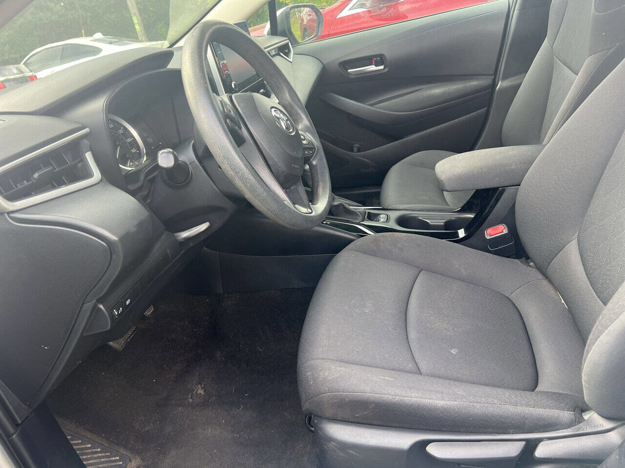 Used 2020 Toyota Corolla LE FWD image 9