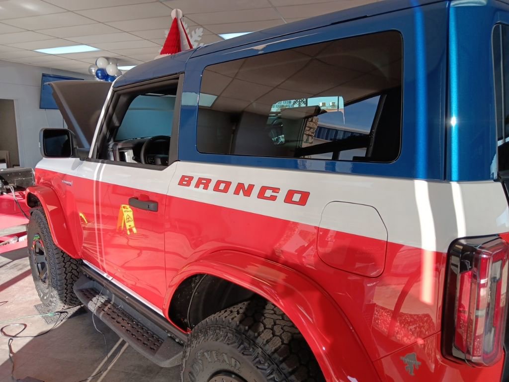New 2025 Ford Bronco Stroppe Edition image 4