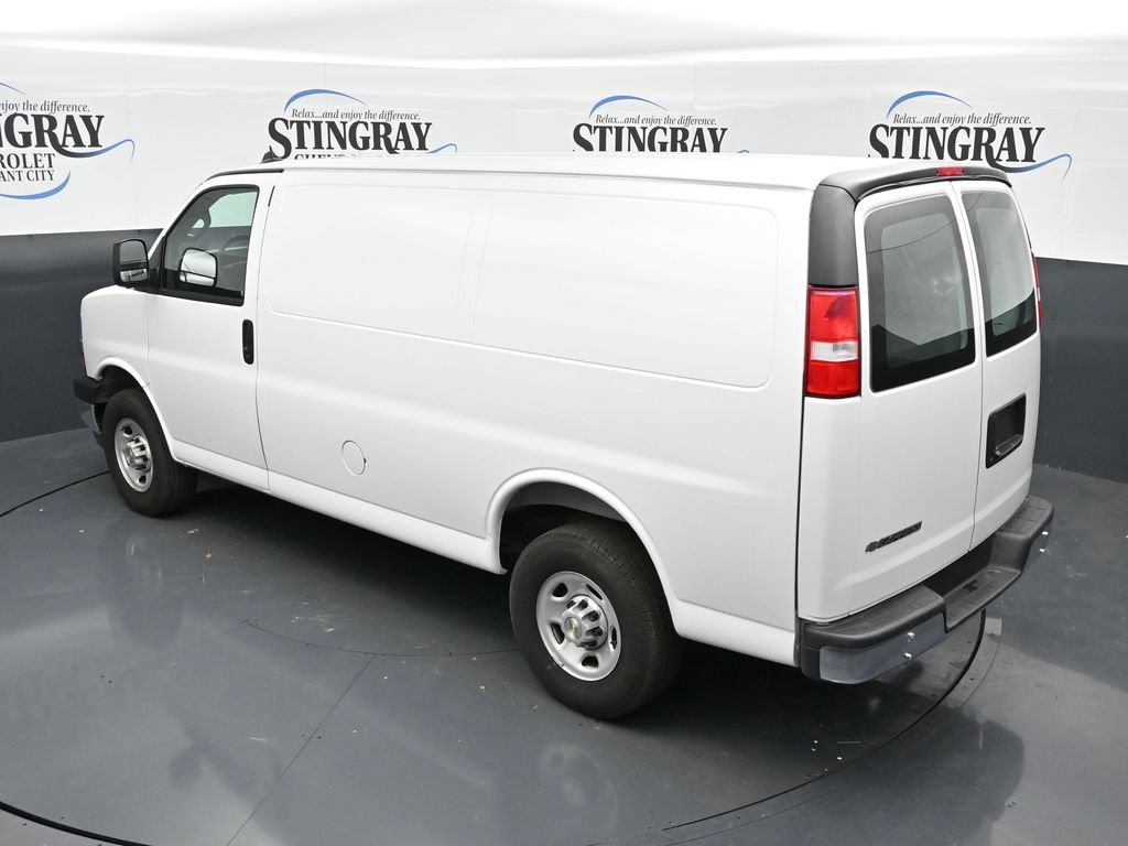 Certified 2025 Chevrolet Express 2500 w/ Driver Convenience Package RWD image 22