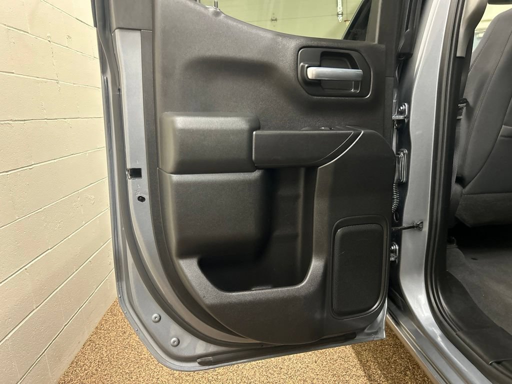 Used 2019 Chevrolet Silverado 1500 LT w/ All-Star Edition AWD/4WD image 13