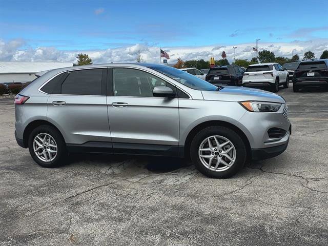 Used 2024 Ford Edge SEL image 25