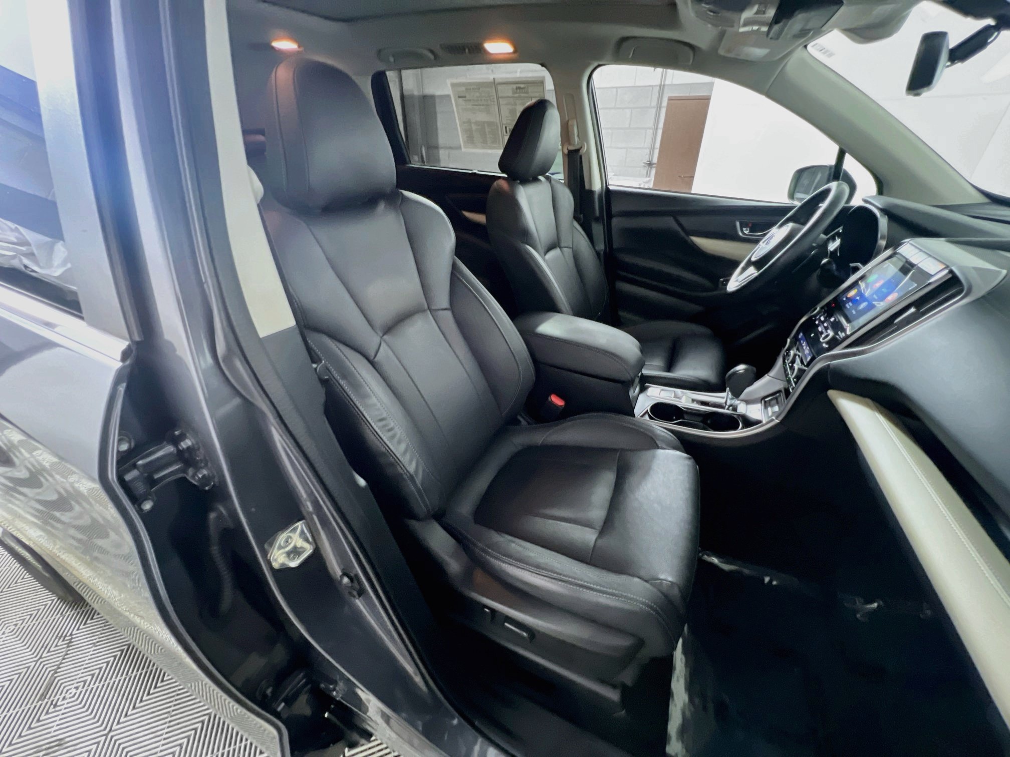 Used 2021 Subaru Ascent Limited AWD/4WD image 31