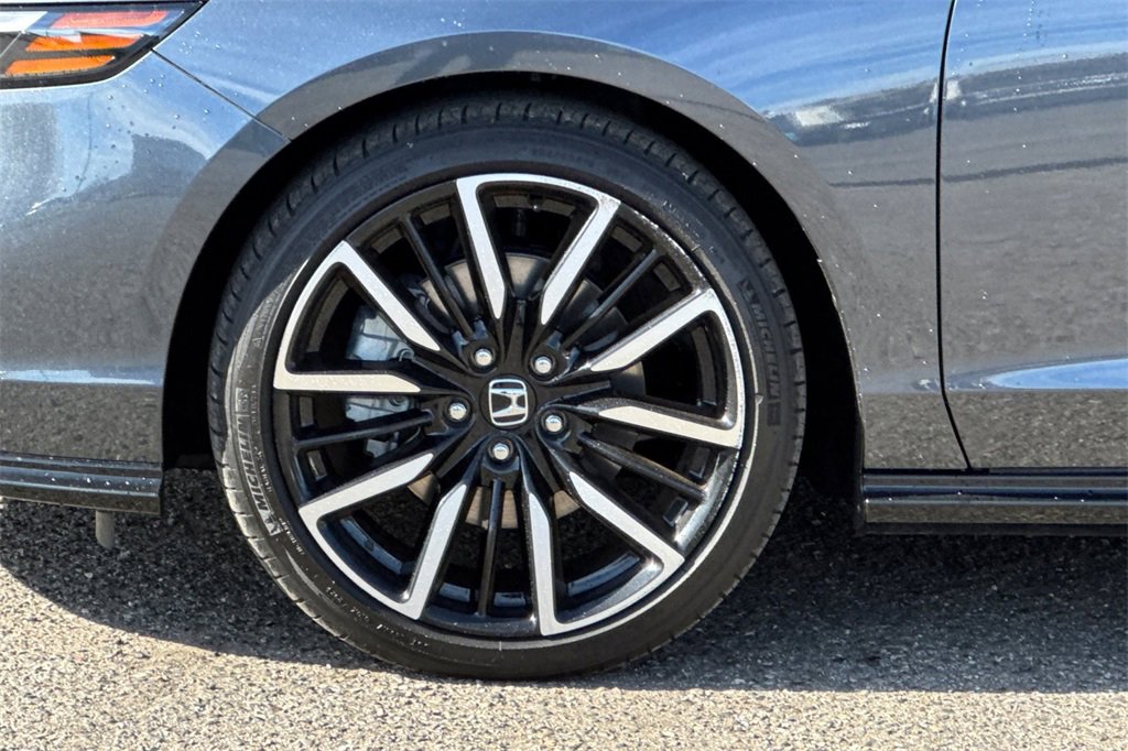 Used 2023 Honda Accord Touring image 33